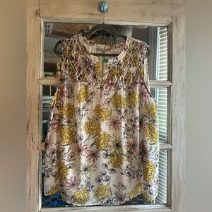 B37 NWT Daniel Rainn | Floral Sleeveless Blouse - Yellow and White
